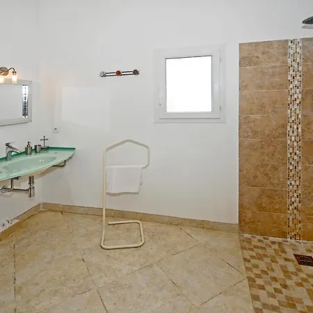 Sleeps 14 Pool Air Con Wifi *