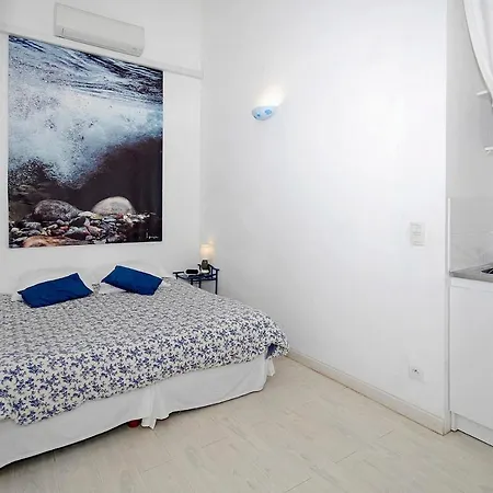 Sleeps 14 Pool Air Con Wifi
